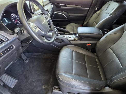 Used 2022 Kia Telluride EX AWD/4WD image 8