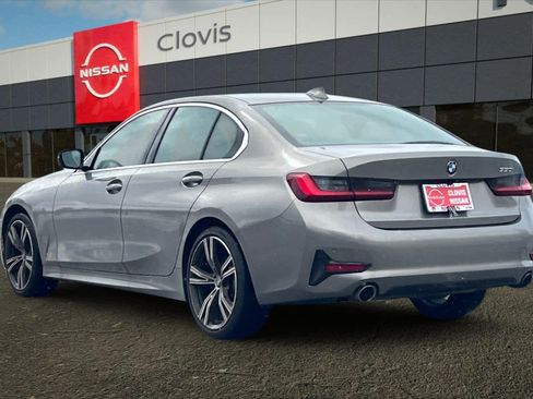 Used 2022 BMW 330i Sedan w/ Premium Package image 7