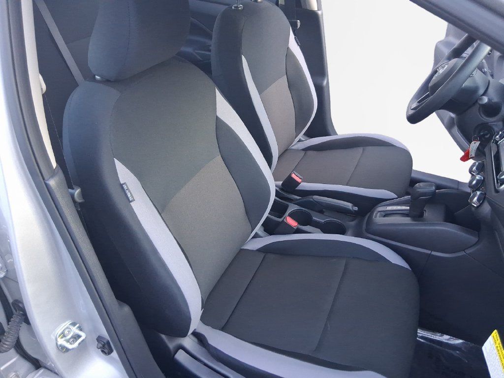 Used 2025 Nissan Versa S FWD image 26