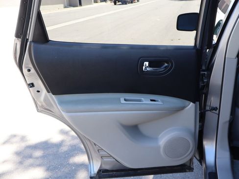 Used 2012 Nissan Rogue S w/ Special Edition Pkg FWD image 24