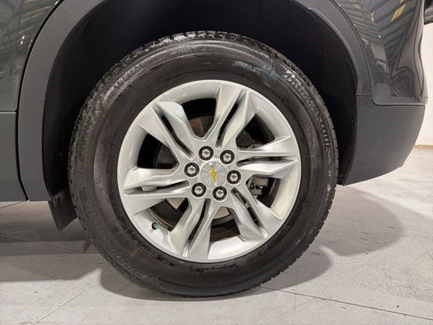 Used 2020 Chevrolet Blazer LT image 36