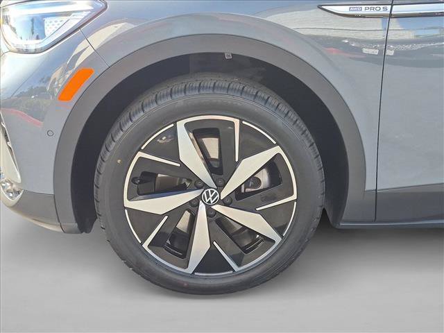 Certified 2023 Volkswagen ID.4 Pro S AWD/4WD image 11