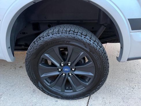 Used 2019 Ford F150 XLT w/ Equipment Group 302A Luxury AWD/4WD image 29