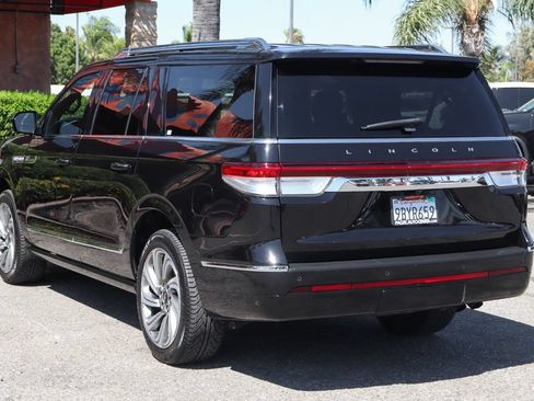 Used 2022 Lincoln Navigator L 4WD image 6