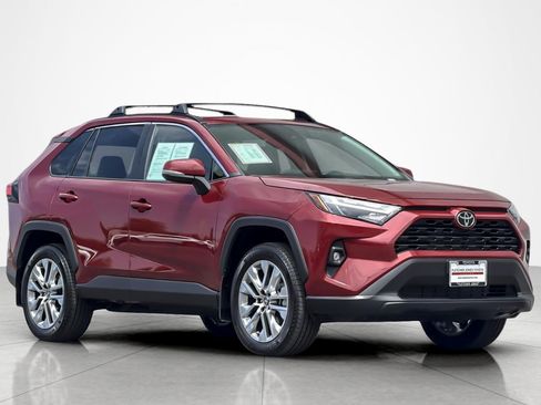 Certified 2025 Toyota RAV4 XLE Premium AWD/4WD image 7