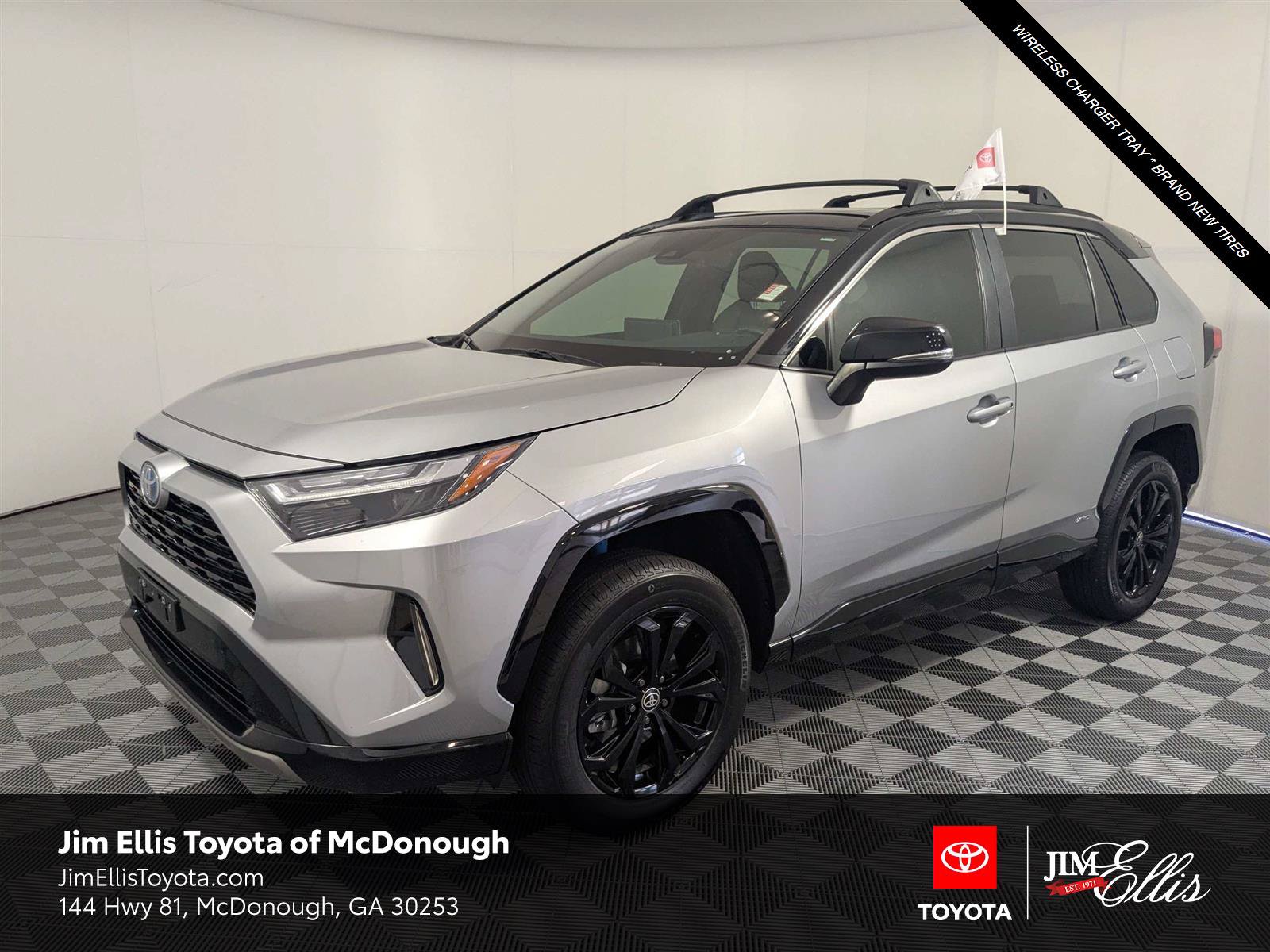 Certified 2022 Toyota RAV4 XSE AWD/4WD image 1