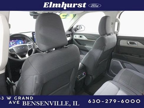 Certified 2025 Ford Explorer Active image 24