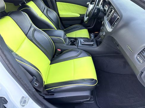 Used 2020 Dodge Charger GT w/ Blacktop Package RWD image 12