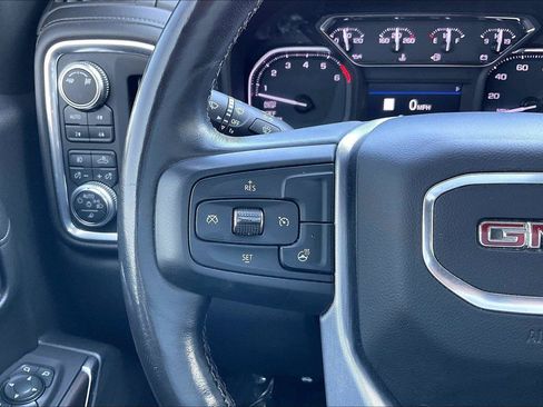 Used 2019 GMC Sierra 1500 SLT w/ SLT Premium Package AWD/4WD image 18