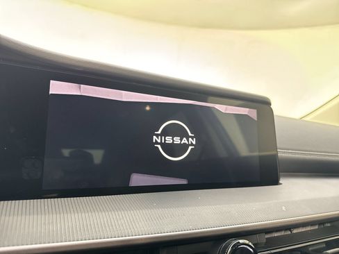 Used 2025 Nissan Murano SV AWD/4WD image 7
