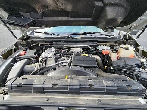 Used 2022 GMC Sierra 3500 SLT w/ SLT Convenience Package image 30