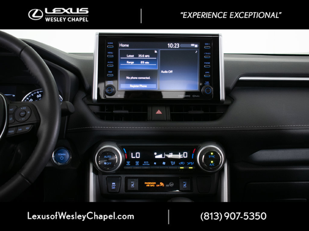 Used 2021 Toyota RAV4 XLE w/ Convenience Package AWD/4WD image 17
