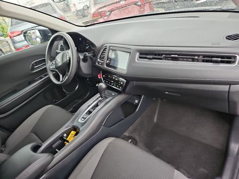 Used 2022 Honda HR-V EX image 17