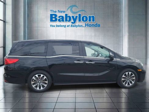 Used 2023 Honda Odyssey EX-L image 5