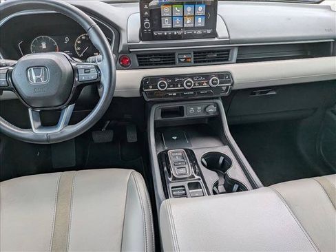 Certified 2024 Honda Pilot EX-L image 16