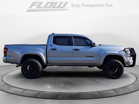 Used 2021 Toyota Tacoma SR5 image 9