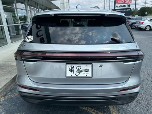 New 2025 Lincoln Nautilus Premier w/ Equipment Group 102A image 7