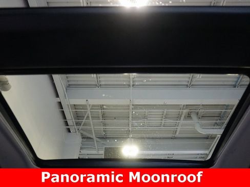 Certified 2023 Toyota Camry XLE image 9