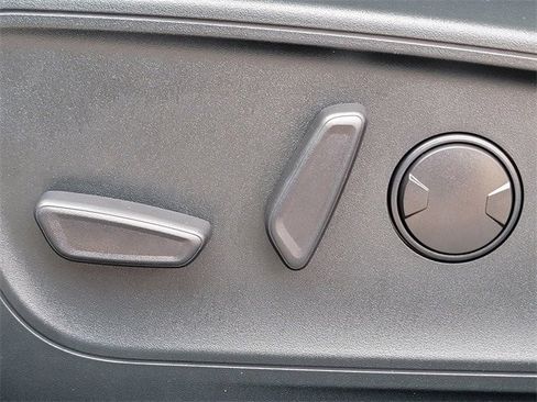 Certified 2022 Ford Escape SE w/ Convenience Package image 4