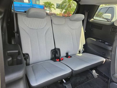 Used 2020 Hyundai Palisade SEL FWD image 19
