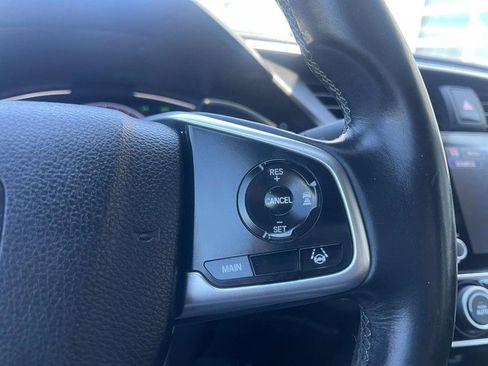 Used 2019 Honda Civic Sport image 22