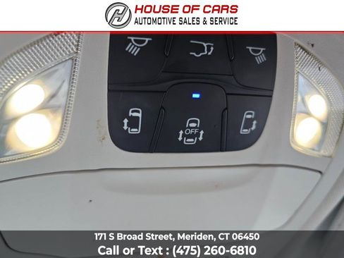 Used 2019 Chrysler Pacifica Touring-L w/ Advanced Safetytec Group image 56