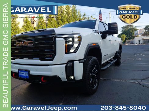 Used 2024 GMC Sierra 3500 AT4 w/ AT4 Preferred Package AWD/4WD image 34