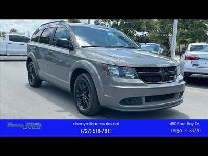 Used 2020 Dodge Journey SE w/ Blacktop Package