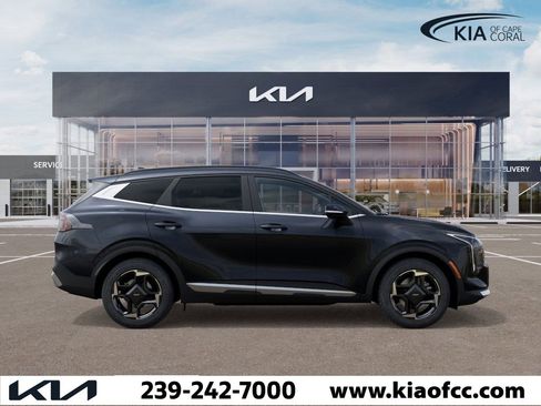 New 2026 Kia Sportage EX image 7