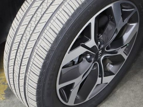 Used 2020 Kia Sportage EX image 37