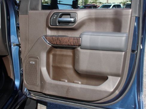 Used 2020 GMC Sierra 3500 Denali w/ Denali Ultimate Package image 45