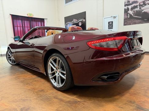 Used 2016 Maserati GranTurismo Sport RWD image 2