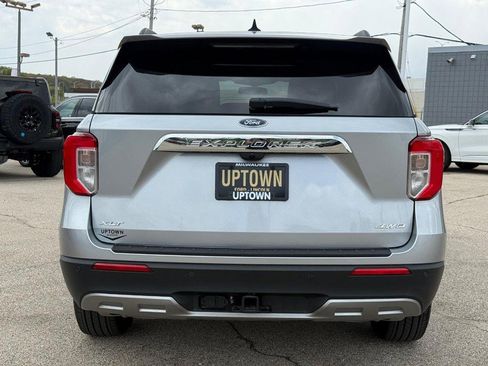 Certified 2023 Ford Explorer XLT w/ Equipment Group 202A AWD/4WD image 5