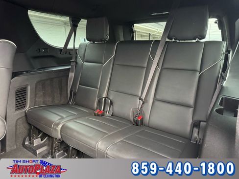 Used 2021 Cadillac Escalade ESV Premium Luxury image 40