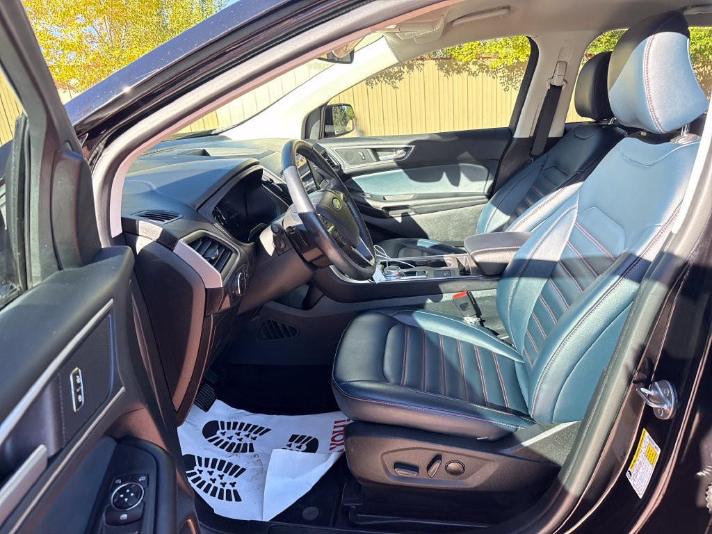 Used 2023 Ford Edge SEL w/ Sport Appearance Package AWD/4WD image 11