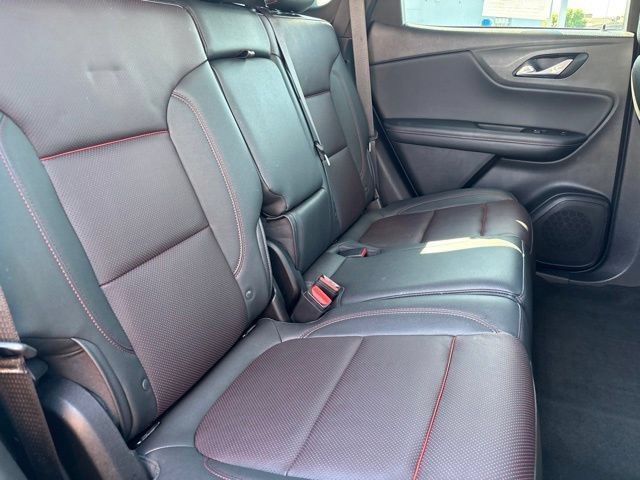 Used 2021 Chevrolet Blazer RS w/ Enhanced Convenience Package FWD image 14