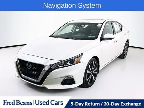 Used 2019 Nissan Altima 2.5 Platinum image 3