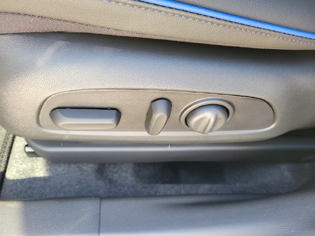 New 2026 Buick Envista Sport Touring w/ Convenience I Package FWD image 16