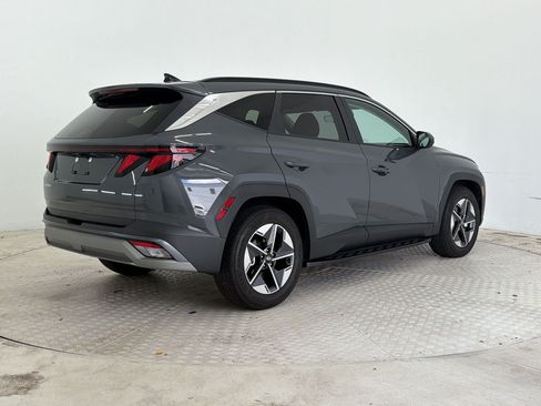 Used 2026 Hyundai Tucson SEL FWD image 9