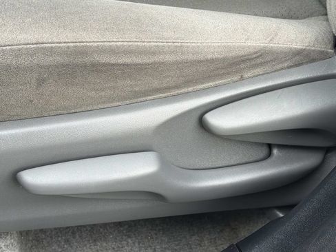 Used 2015 Toyota Prius Two FWD image 21