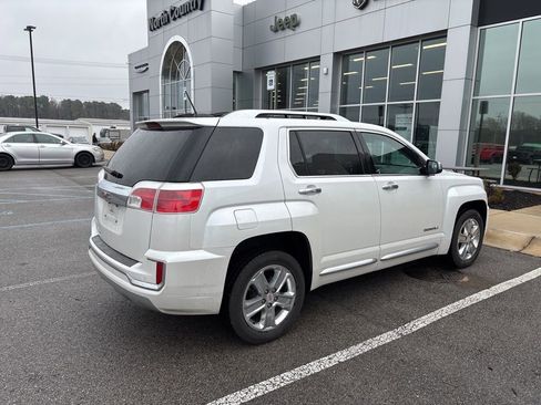 Used 2016 GMC Terrain Denali image 4