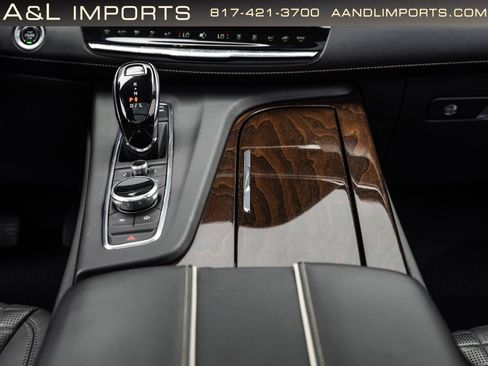 Used 2022 Cadillac Escalade Sport Platinum w/ Heavy-Duty Trailer Package AWD/4WD image 55