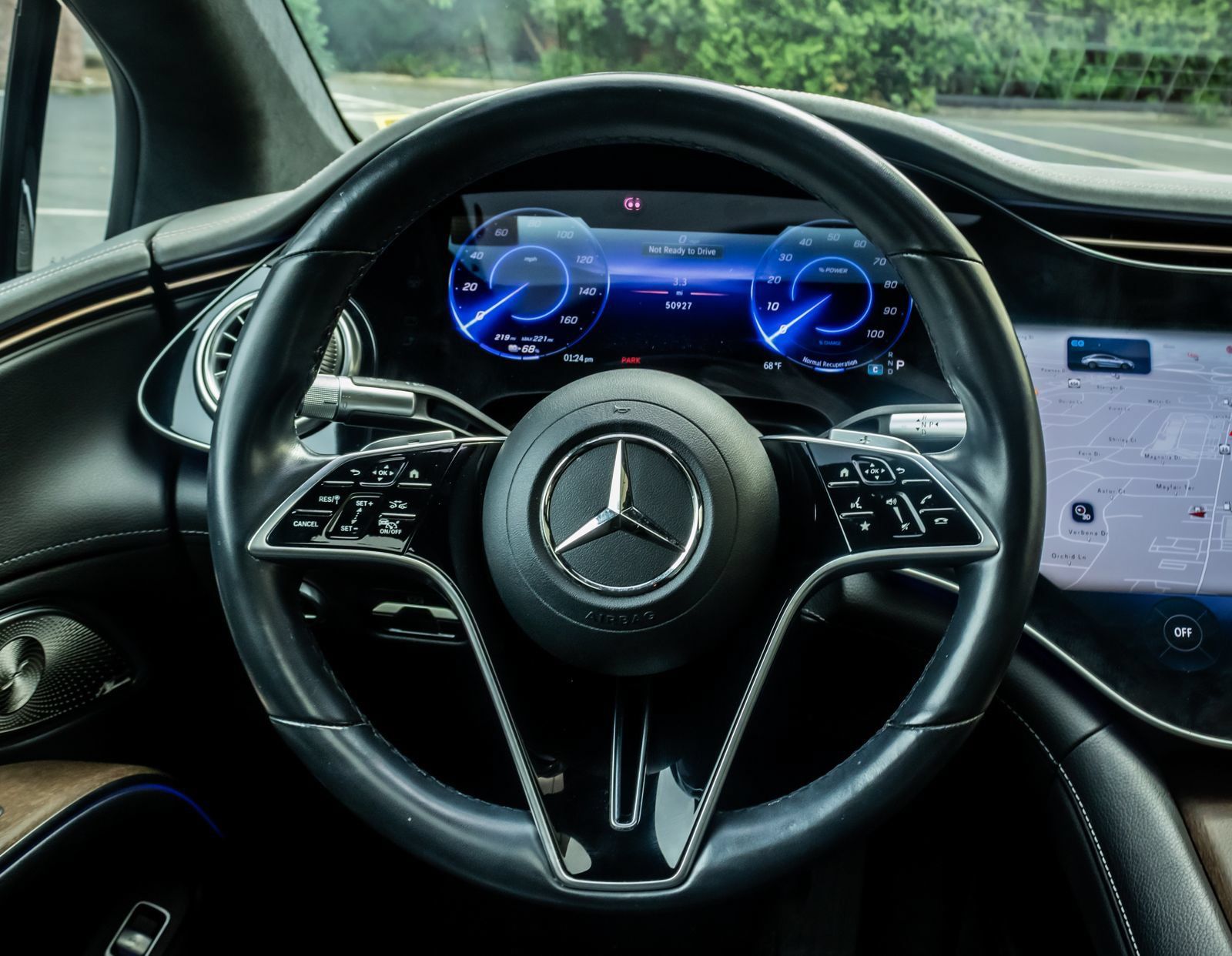 Used 2023 Mercedes-Benz EQS 580 4MATIC Sedan image 17