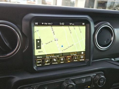 Used 2022 Jeep Wrangler Unlimited Rubicon 4xe image 14