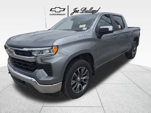 Used 2023 Chevrolet Silverado 1500 LT image 1