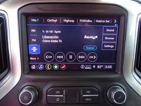 Used 2021 Chevrolet Silverado 1500 LT Trail Boss w/ Convenience Package II AWD/4WD image 11