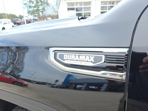 Used 2025 GMC Sierra 1500 AT4 w/ AT4 Premium Package image 6