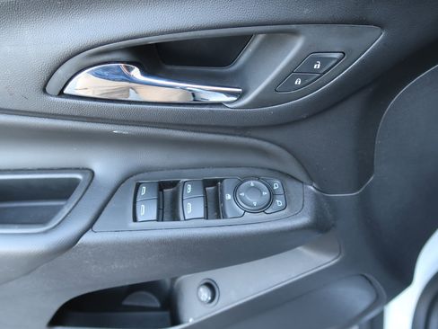 Used 2023 Chevrolet Equinox LT FWD image 18
