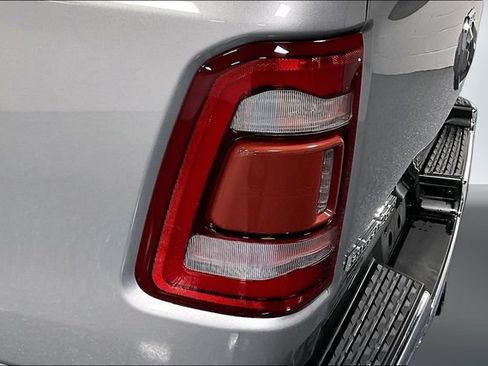 Used 2019 RAM 1500 Big Horn AWD/4WD image 23