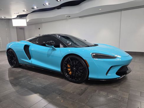 Used 2023 McLaren GT RWD image 24